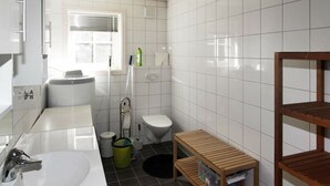 Bathroom - 10 Person Holiday Home in Åseral (Aseral)
