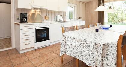 Quaint Holiday Home in Dannemare With Whirlpool