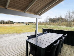 Outdoor dining - 8 Person Holiday Home in Saltum (Saltum)