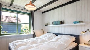3 kamar tidur dan tempat tidur bayi
