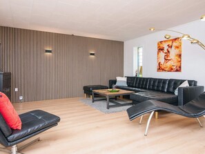 House | Bahagian dalam
