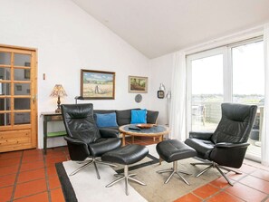 House | Interior - 4 Star Holiday Home in Lokken (Lokken)