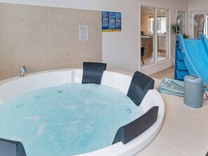 House | Spa treatment