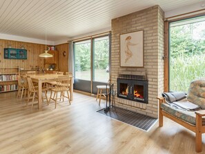 House | Dining - 8 Person Holiday Home in Idestrup (Idestrup)