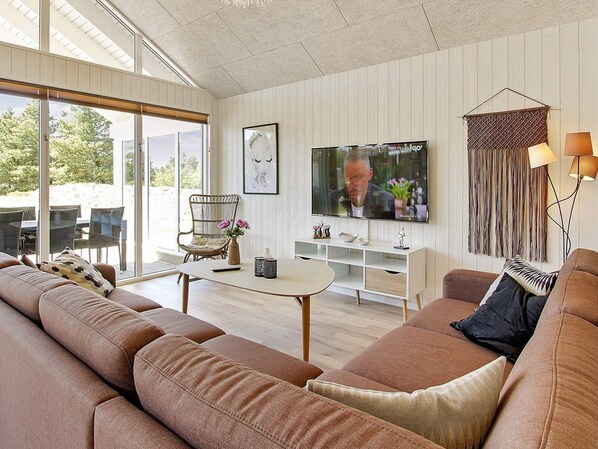 House | Interior - Luxury Retreat in Blavand - By Traum Ferienwohnungen (Blavand)