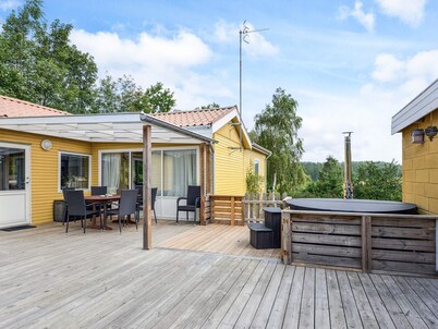 Renovated Retreat in Peaceful Area - By Traum Ferienwohnungen