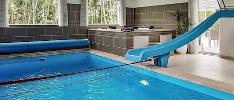 Ferienhaus | Pool | Innenpool, Außenpool