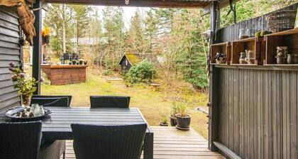 2 Person Holiday Home in Hemmet-by Traum