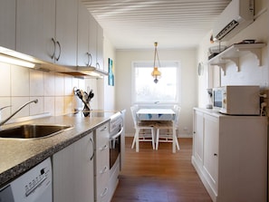 Private kitchen - 6 Person Holiday Home in Lokken (Lokken)