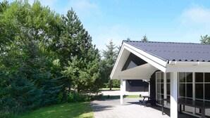 Unclassified image, 4 of 19, button - 8 Person Holiday Home in Blavand (Blavand)
