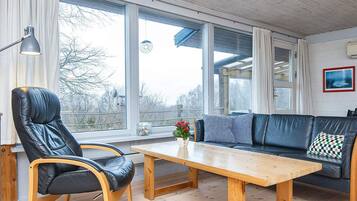 ู
ูุฒู | ุงูุฅุทูุงูุฉ ู
ู ุงูู
ูุดุฃุฉ