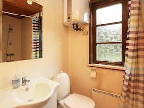 House | Bathroom - 6 Person Holiday Home in Blavand (Blavand)