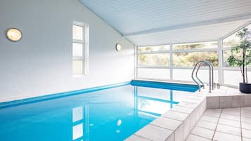 Ferienhaus | Pool | Innenpool, Außenpool