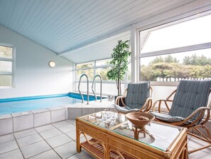 Innenpool, Außenpool