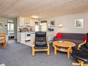 Living area - 4 Person Holiday Home in Farvang (Farvang)