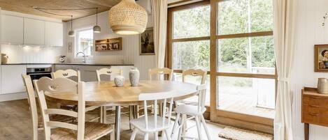 House | Dining