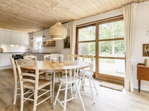 House | Dining