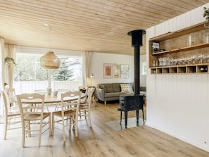 House | Dining