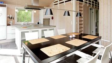 House | Dining