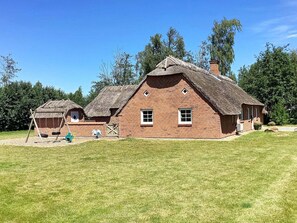 Exterior - 12 Person Holiday Home in Vaeggerlose (Vaeggerlose)
