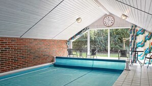 House | Pool - 8 Person Holiday Home in Aakirkeby (Akirkeby)