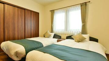 3 chambres, bureau, fer et planche à repasser, Wi-Fi gratuit