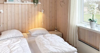 4 Star Holiday Home in Vaeggerlose