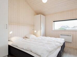บ้านพัก | 4 ห้องนอน