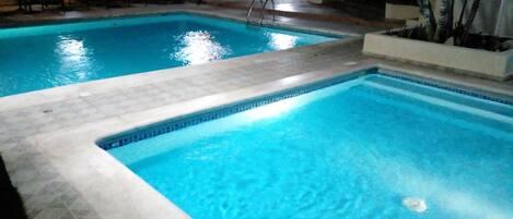Piscine extérieure