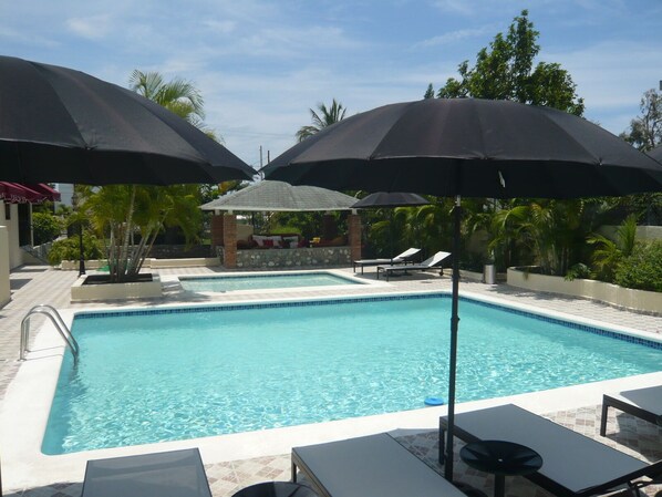 Villa, 5 Schlafzimmer, Raucher, eigener Pool | Pool