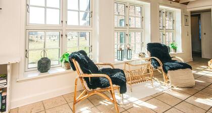 10 Person Holiday Home in Blavand