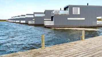 House | Water view