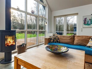 House | Dining