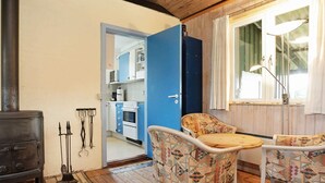House | Interior - Vintage Holiday Home near Jerup with Terrace (Jerup)