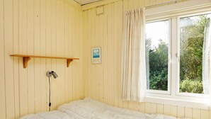 House | Interior - Vintage Holiday Home near Jerup with Terrace (Jerup)