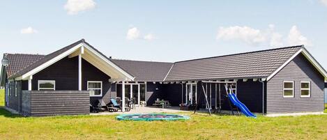 House | Children's area