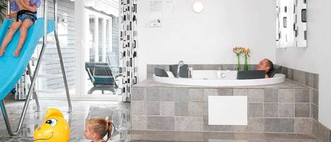 Maison | Piscine | Piscine couverte, piscine extérieure