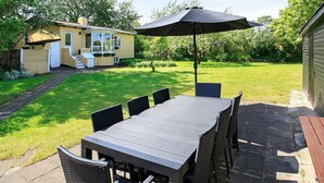 Balcony - Lovely Holiday Home in Skagen near Sea (Skagen)