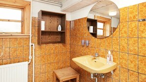 Bathroom - Lovely Holiday Home in Skagen near Sea (Skagen)