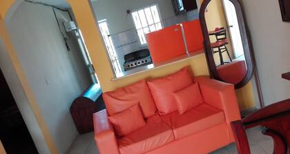 Bright and Youth Condo With hot Water