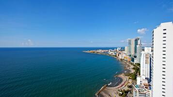Apartment, 3 Bedrooms, Accessible, Smoking | Terrace/patio