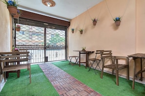 Room, 1 Bedroom, Accessible, Smoking | Property grounds - Room in Guest Room - Queen Of Hearts - Rh (Santo Domingo Este)