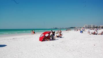 House, 3 Bedrooms, Private Pool, Pool View | Beach