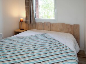 3 Schlafzimmer, Reisekinderbett, WLAN, Bettwäsche