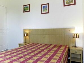 1 sovrum, resesÀng, wi-fi och sÀngklÀder