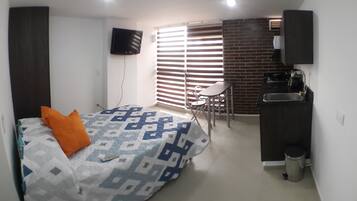 Loft, 1 Bedroom | 1 bedroom, free WiFi, bed sheets