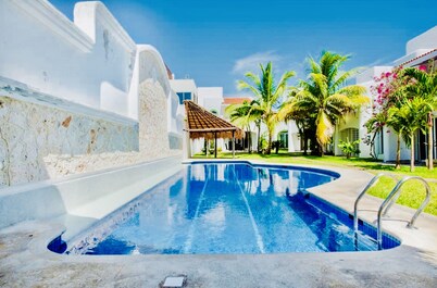 Gorgeous 11 People Superior Villa With Pool Playacar Phase 2