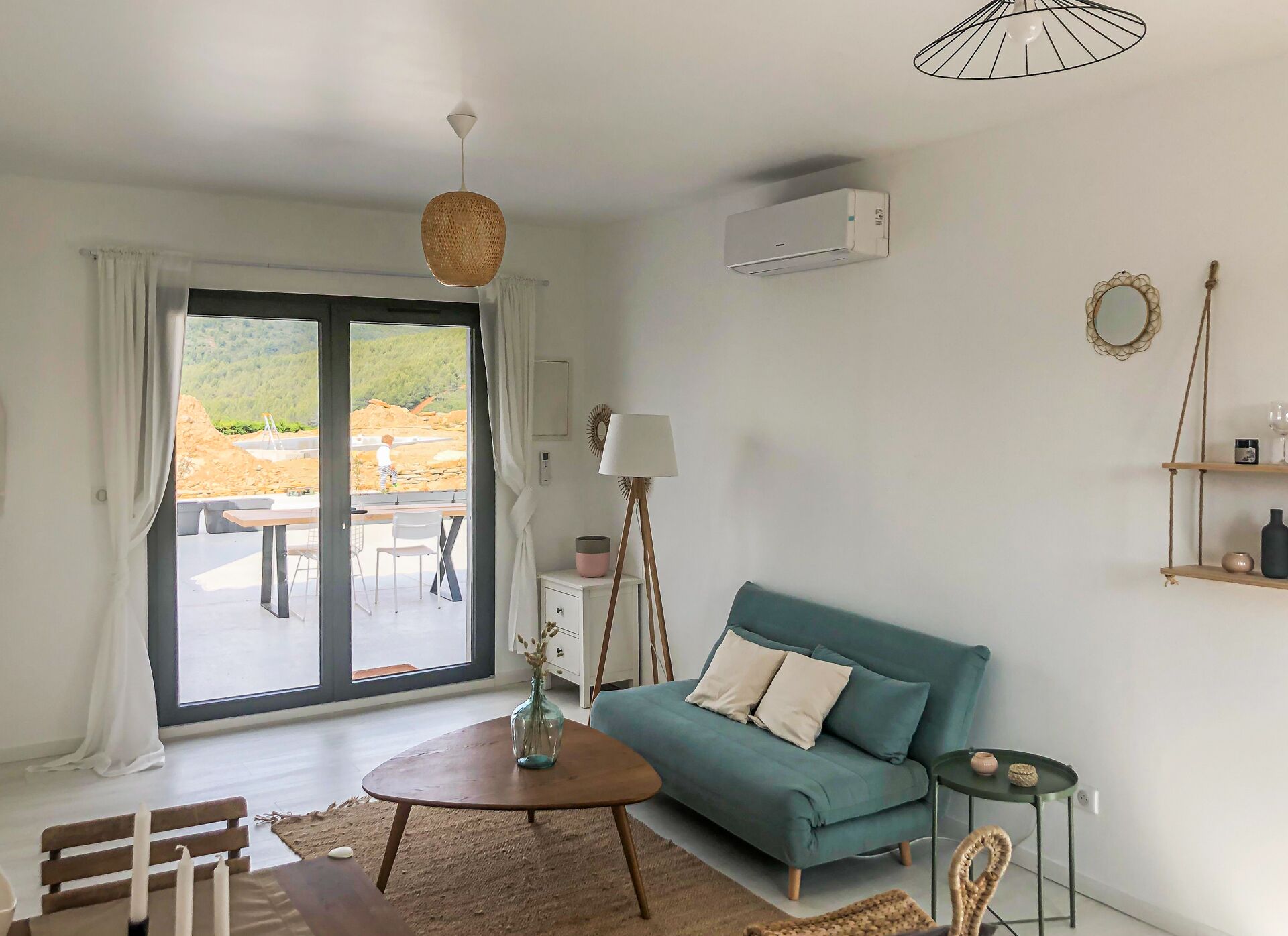 Hill view apartment, swimming pool