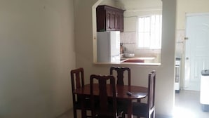 Apartment, 2 Bedrooms, Smoking, City View | Dining - Safe and Economical, for a Long Time (Santo Domingo Este)