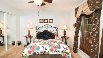 Shared Dormitory, 2 Bedrooms, Smoking, Patio | 2 bedrooms, premium bedding, soundproofing